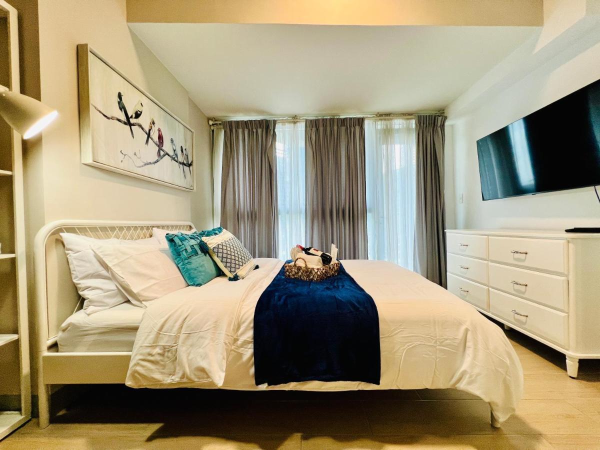 Bgc Luxury Condo - Balcony, Pool, Wi-Fi, City View - Suite 8 Manila Eksteriør billede